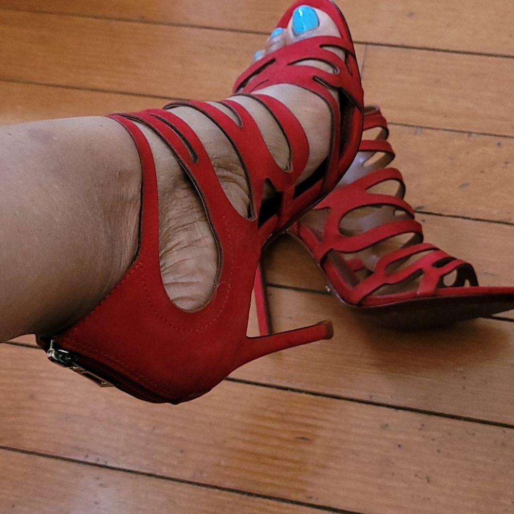 Sandal
